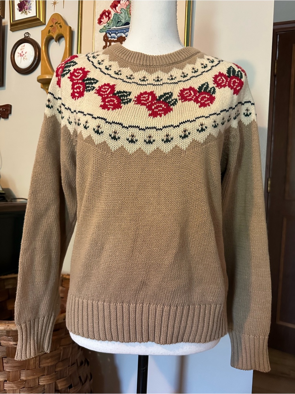 Vintage Cream and red rose patterned knit sweater